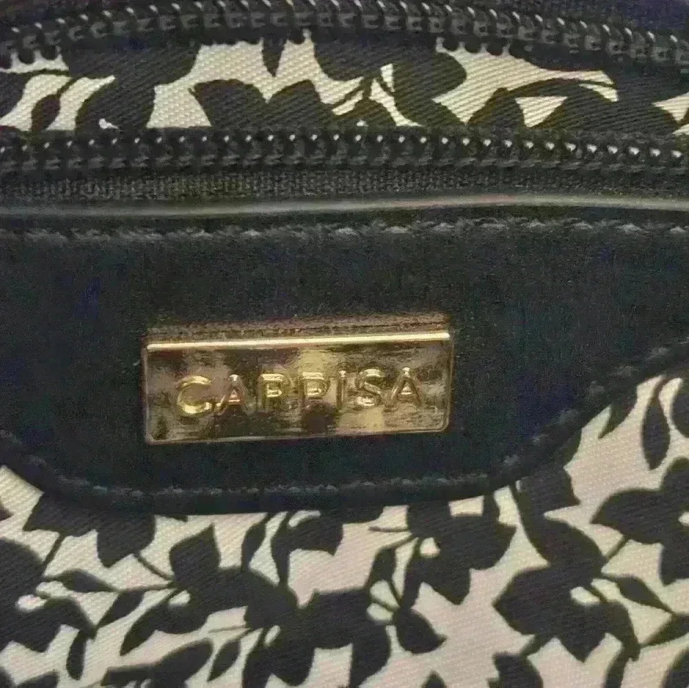 Carpisa Black Faux Leather Satchel Gold Hardware Detachable Cross-body Strap - Picture 10 of 16